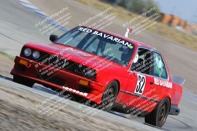 media/Oct-01-2023-24 Hours of Lemons (Sun) [[82277b781d]]/1045am (Outside Grapevine)/